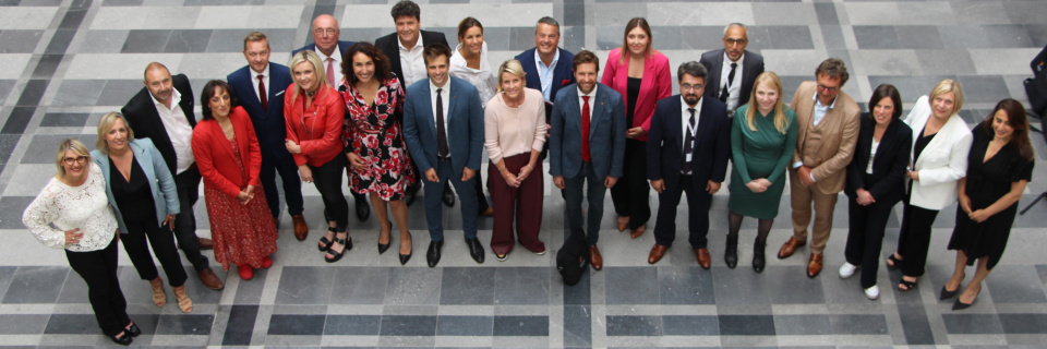 Groupe Socialiste du Parlement de la Fédération Wallonie-Bruxelles - Effets de l’accord Arizona en Fédération Wallonie-Bruxelles : un nouveau coup dur pour l&#039;enseignement, la culture et les droits des francophones
