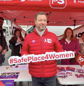 Groupe Socialiste du Parlement de la Fédération Wallonie-Bruxelles - Nos députés sur le terrain - Marche journée de lutte contre les violences faites au femmes le 26 novembre 23